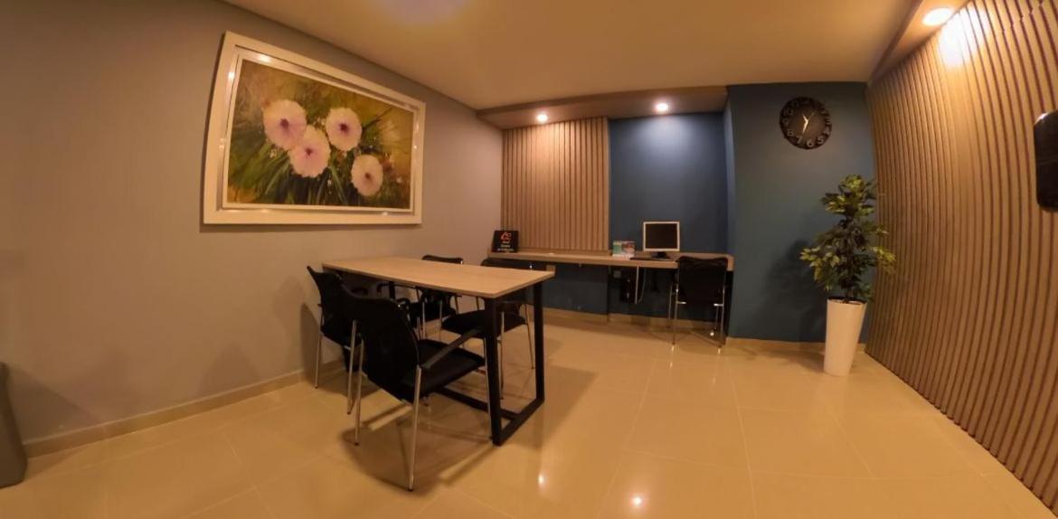 Hotel Quinta De Cabecera Bucaramanga Ngoại thất bức ảnh